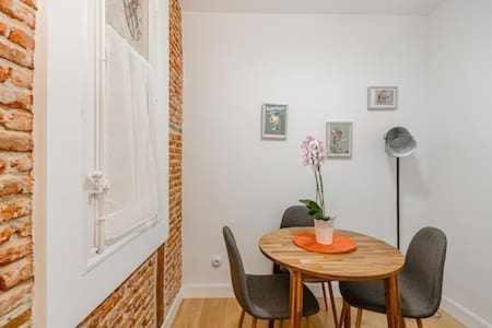 Apartment La Latina Palacio Madrid